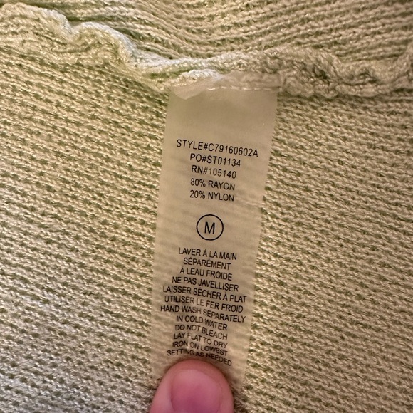 Women's Green Sweater - Picture 8 of 8